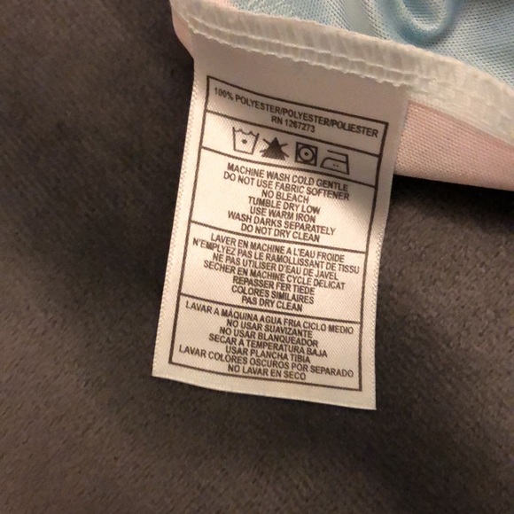 Tie dye shirt size Medium - Picture 8 of 9